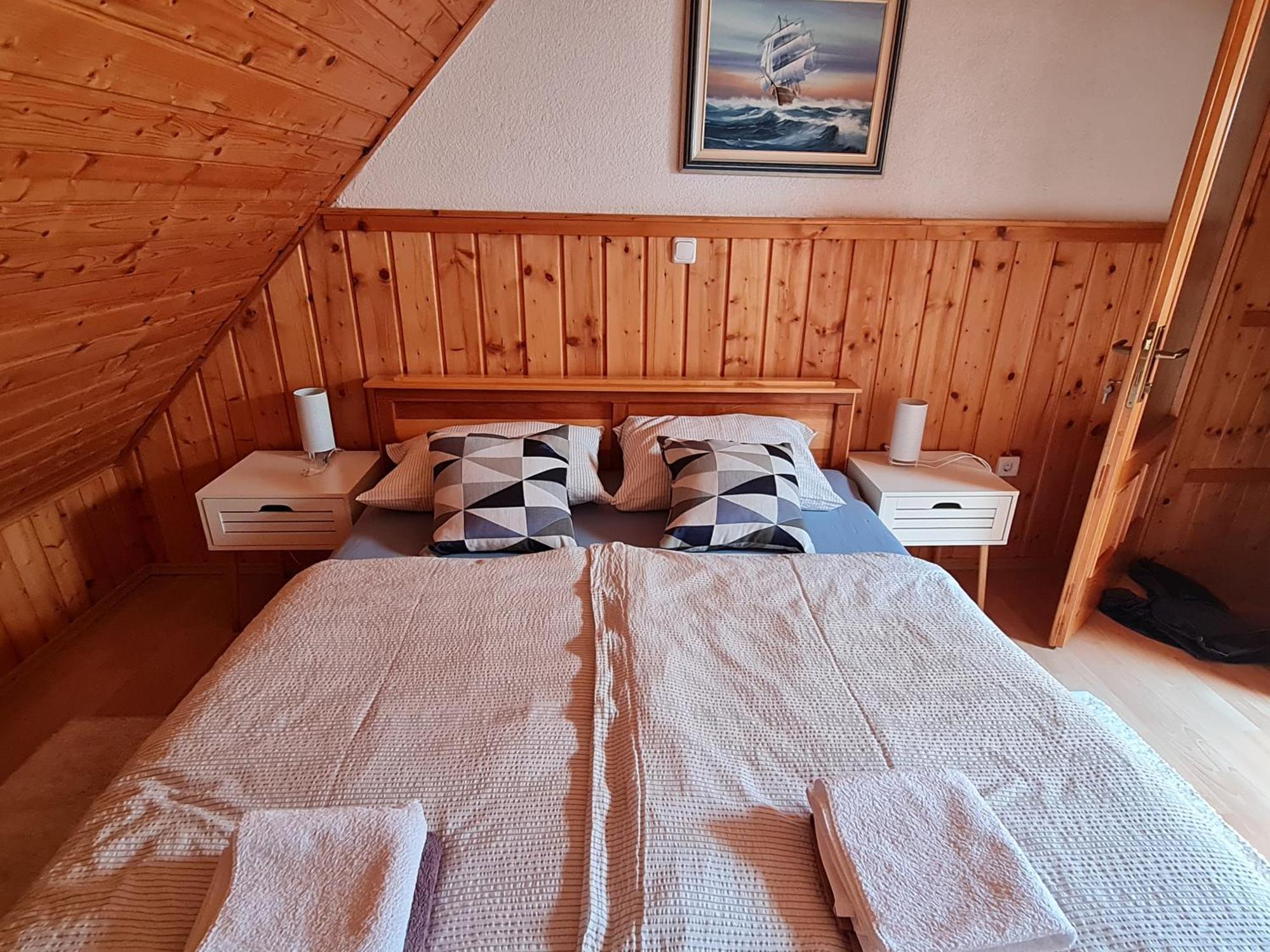 Kuca Za Odmor Hodak Plitvička Jezera エクステリア 写真